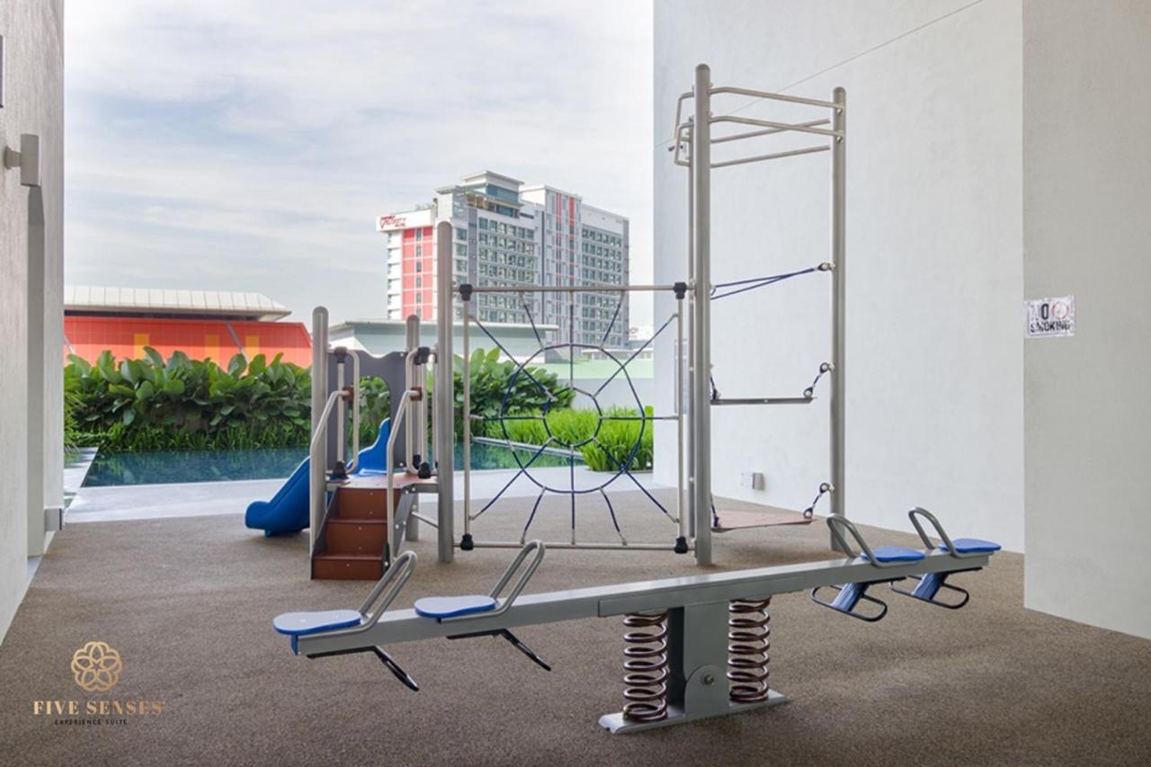 Una Residences, Sunway Velocity By Five Senses กัวลาลัมเปอร์ ภายนอก รูปภาพ